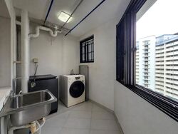 Blk 202A Compassvale South Gate (Sengkang), HDB Executive #632331311
